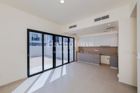 Villa de 3 dormitorios No. 119048 13