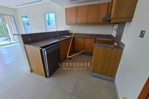 2 bedrooms Villa  No. 127193 6