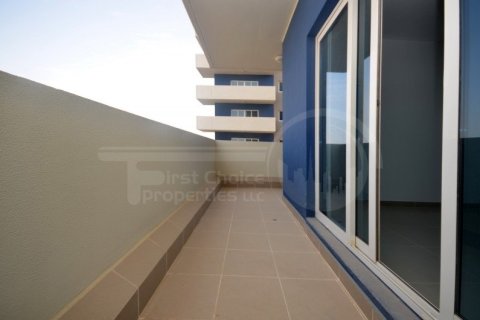 3 bedrooms Apartment in Al Reef, UAE No. 172610 12