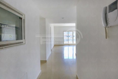 2 bedrooms Apartment in Al Reef, UAE No. 172609 3