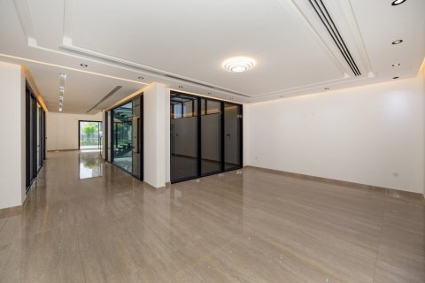 Villa de 4 dormitorios en Dubai, UAE No. 167860 29