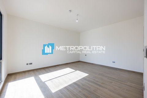 Villa de 4 dormitorios en  Yas Island, UAE No. 91709 18
