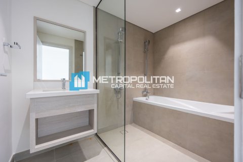 Villa de 4 dormitorios en  Yas Island, UAE No. 91709 10