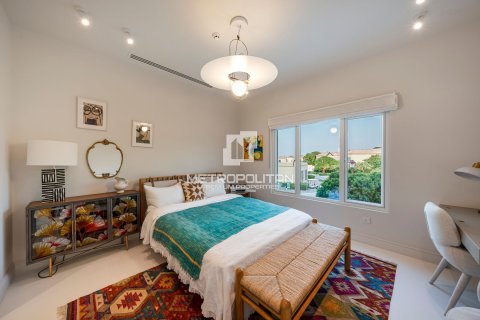 Villa de 5 dormitorios  No. 129289 12