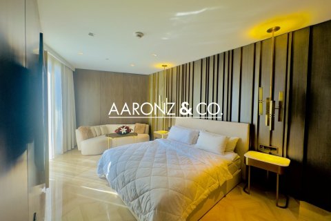 Appartement de 3 chambres à FIVE Palm Jumeirah, UAE No. 102231 13