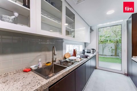 Townhouse de 3 chambres  No. 119796 10