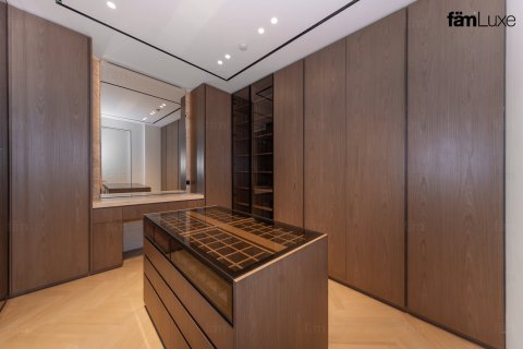 6 bedrooms Villa  No. 111888 22