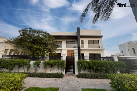 6 bedrooms Villa  No. 111888 4
