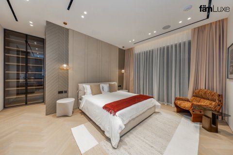 6 bedrooms Villa  No. 111888 23