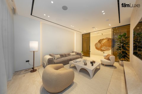 6 bedrooms Villa  No. 111888 13