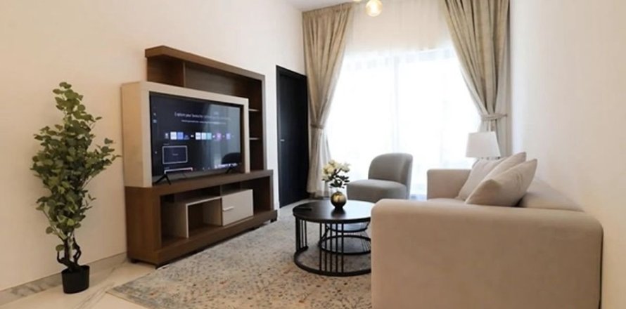 Квартира с 2 спальнями в Arjan, ОАЭ №111887