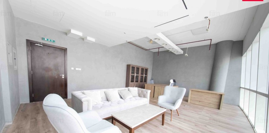48.8m² Cafe / restaurant  No. 106327