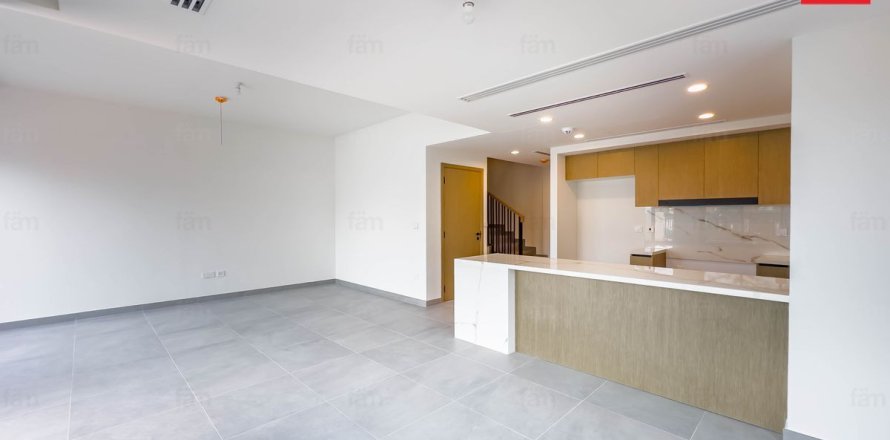 Townhouse de 4 dormitorios  No. 133977