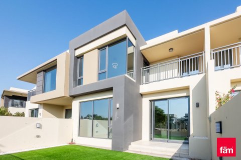 4 غرف نوم تاون هاوس  رقم 132131 2