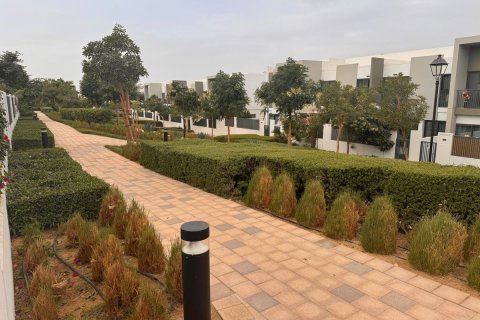 4 bedrooms Townhouse  No. 132132 4