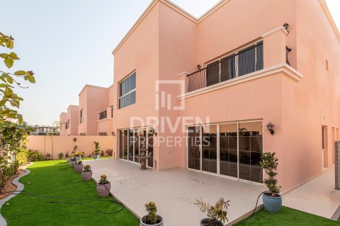 4 غرف نوم فيلا في Nadd Al Sheba, الإمارات العربية المتحدة رقم 204796 27