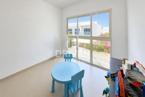 Townhouse de 3 chambres à Arabella Townhouses, UAE No. 204793 6