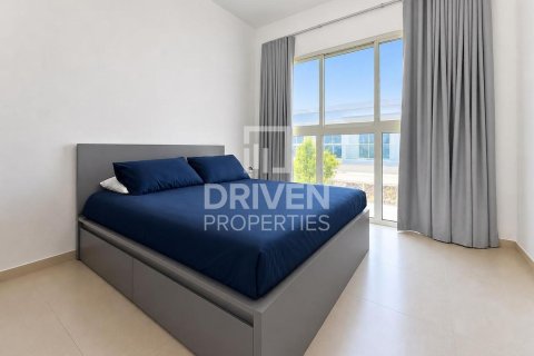 Townhouse de 3 chambres à Arabella Townhouses, UAE No. 204793 9