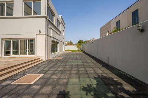 Villa de 6 dormitorios en Al Barsha, UAE No. 208658 11