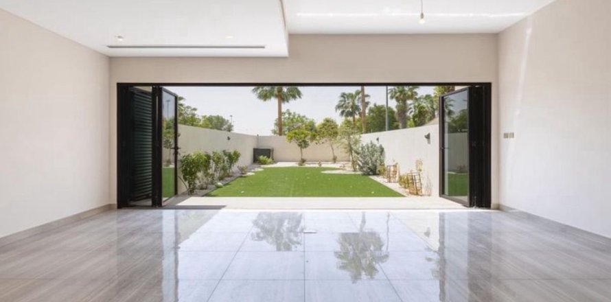 4 غرف نوم تاون هاوس  رقم 111308