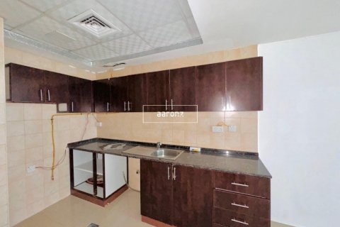 Квартира с 2 спальнями в Dubai Sports City, ОАЭ №50523 13