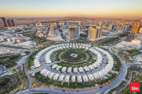 1508m² Land in Dubai, UAE No. 143489 4