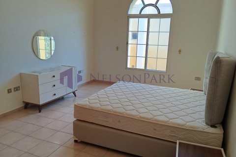 4 bedrooms Villa in Doha, Qatar No. 60997 20