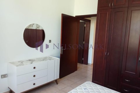 4 bedrooms Villa in Doha, Qatar No. 60997 28