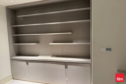 Квартира с 2 спальнями в Даунтаун Дубай (Даунтаун Бурдж Дубай), ОАЭ №162373 15