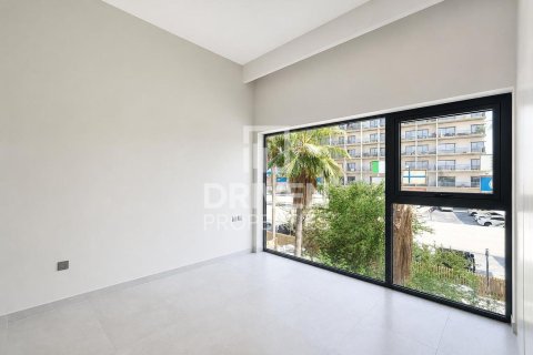 4 bedrooms Townhouse in Mohammed Bin Rashid City, UAE No. 191890 9