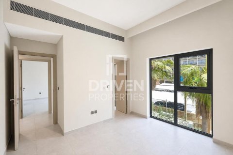 4 bedrooms Townhouse in Mohammed Bin Rashid City, UAE No. 191890 8