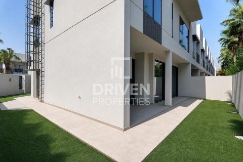 4 bedrooms Townhouse in Mohammed Bin Rashid City, UAE No. 191890 21