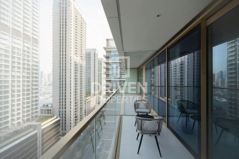Квартира с 1 спальней в EMAAR Beachfront, ОАЭ №191896 18
