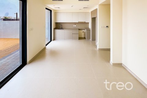 Таунхаус с 3 спальнями в EMAAR South, ОАЭ №200787 10