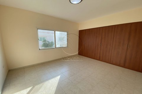 4 bedrooms Villa No. 127864 14