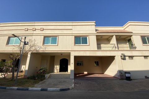 4 bedrooms Villa No. 127864 2