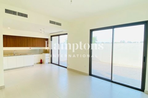 4 bedrooms Townhouse in Dubai South (Dubai World Central), UAE No. 166257 16