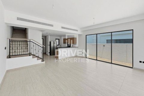 5 bedrooms Townhouse in Damac Lagoons, UAE No. 198844 17