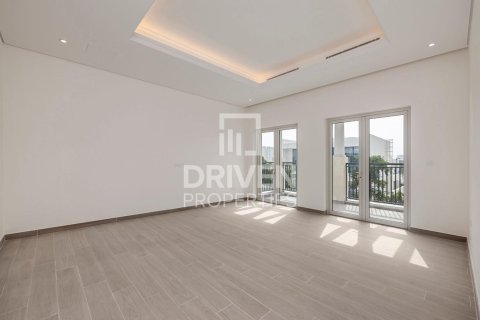 4 bedrooms Villa in District One, UAE No. 204304 9