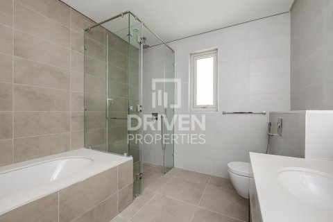 4 bedrooms Villa in District One, UAE No. 204304 17