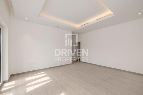 4 bedrooms Villa in District One, UAE No. 204304 10