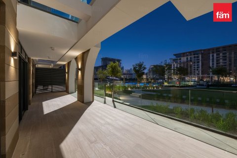 Квартира с 2 спальнями в Аль-Васл, ОАЭ №141418 28