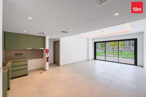 Квартира с 2 спальнями в Аль-Васл, ОАЭ №141418 3