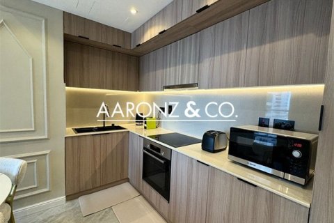 Apartment de 1 dormitorio en Jumeirah Lake Towers, UAE No. 135133 11
