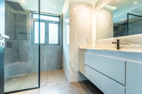 Вилла с 4 спальнями в Jumeirah Islands, ОАЭ №151179 7