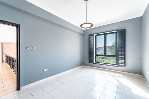 Вилла с 4 спальнями в Jumeirah Islands, ОАЭ №151179 8