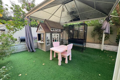 3 bedrooms Townhouse in Dubai, UAE No. 151180 12