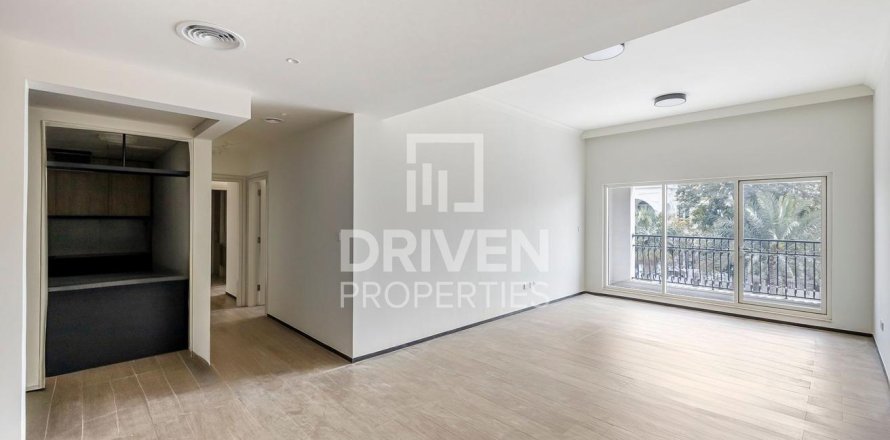 Apartment de 2 dormitorios en Umm Suqeim, UAE No. 85764