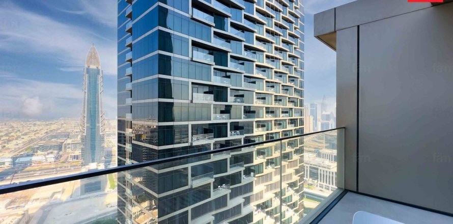 Appartement de 2 chambres à Dubai, UAE No. 151766