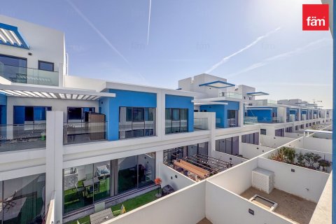 Таунхаус с 4 спальнями в Дубай, ОАЭ №141489 23